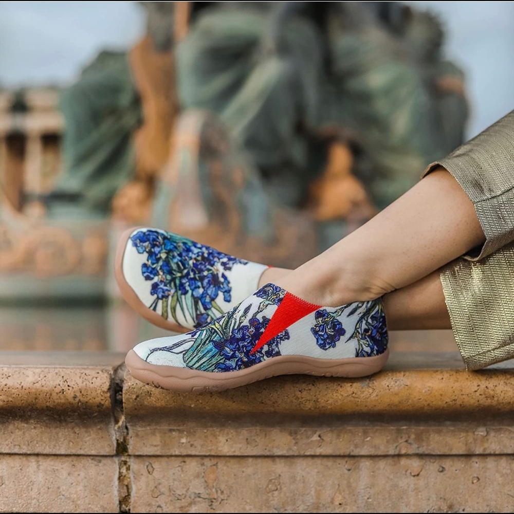 UIN Women's Slip On Sneakers Casual Loafers Knitted Art